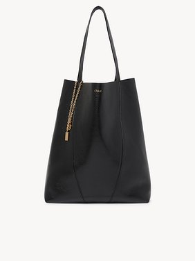 Large Chloé Spin tote bag in grained leather Shiny grained calfskin
Black