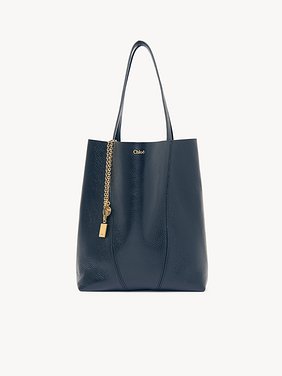 Chloé Spin tote bag in grained leather Shiny grained cowhide
Tapestry Blue