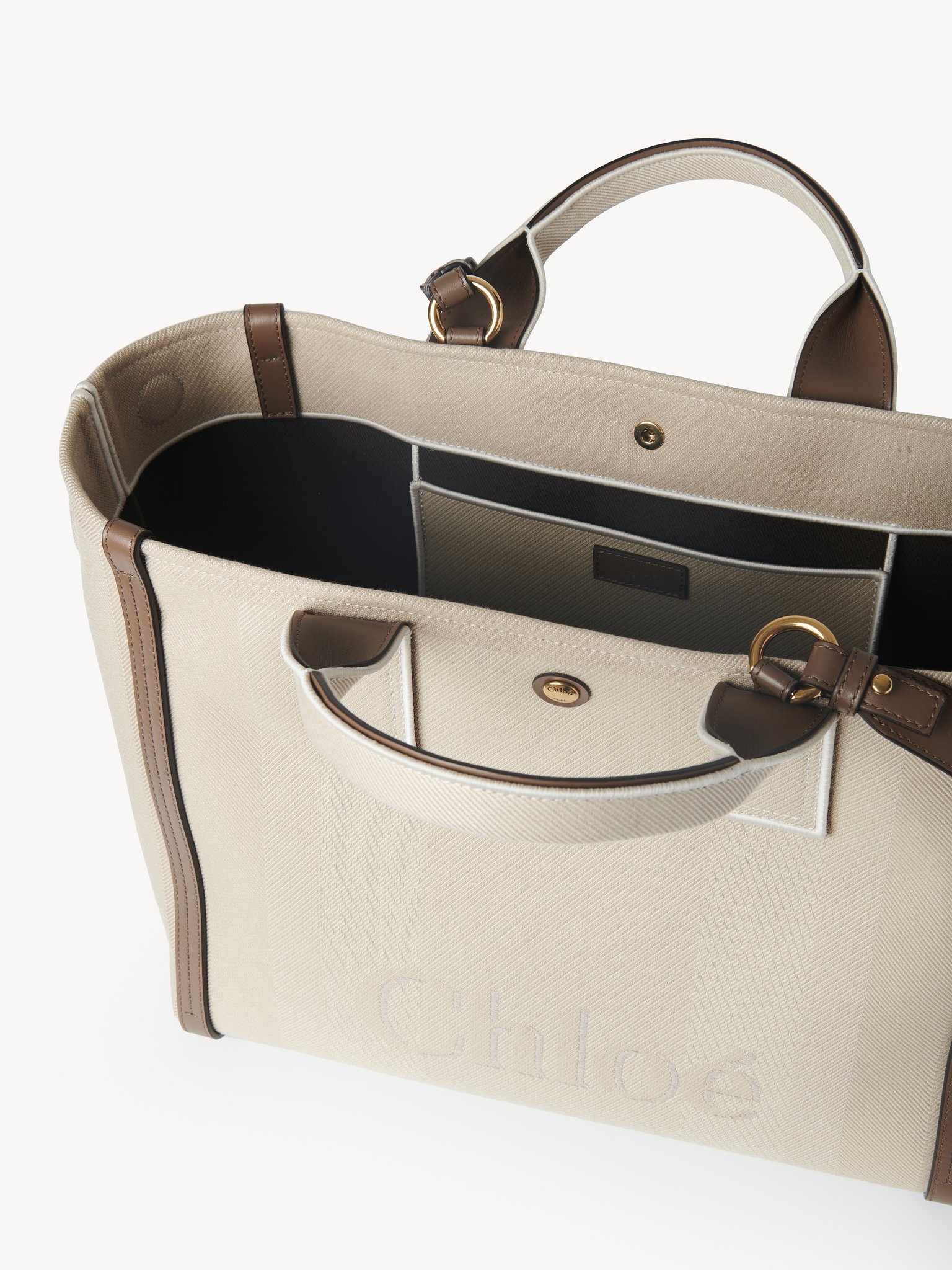 Chloé Carry tote bag in canvas Cotton canvas
Vegetal Beige Front view of the product being worn