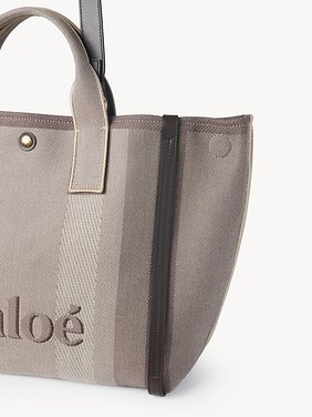 Chloé Carry tote bag in canvas Cotton canvas
Kohl Brown Front view of the product being worn