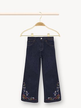 Embroidered jeans Cotton denim
Washed Denim Product detail