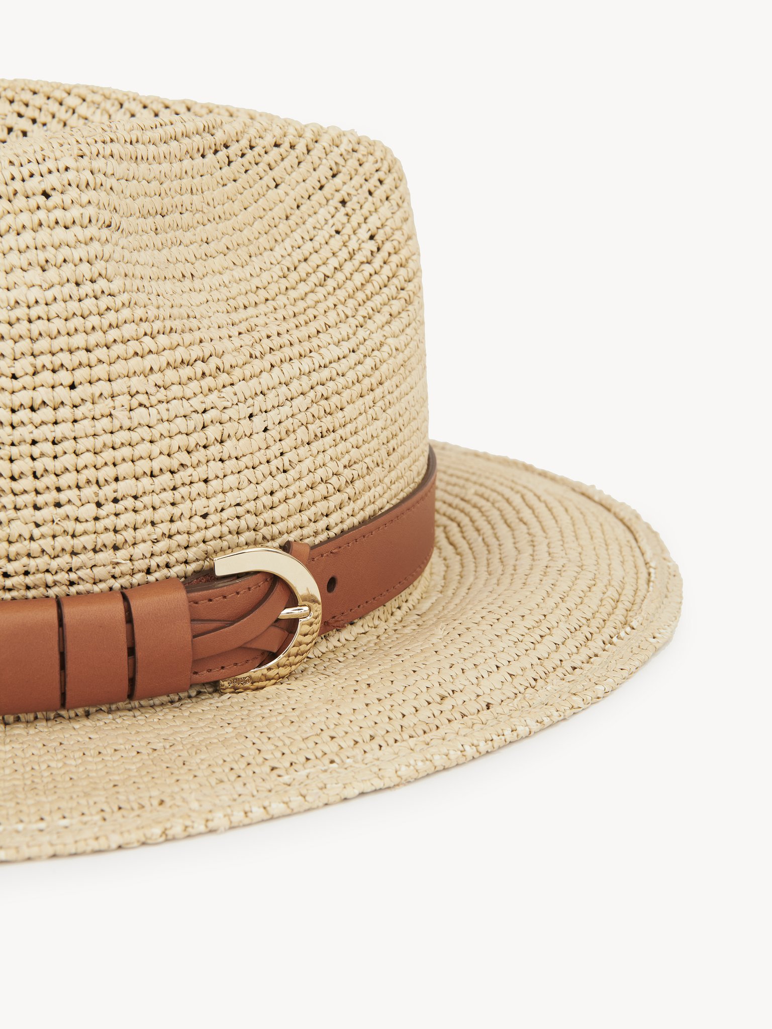 Chloé x Borsalino straw hat Straw, vegetable-tanned calfskin & brass
Straw Beige Back view of the product