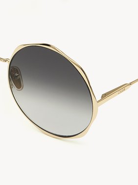 Honoré sunglasses Gold metal & bio-based nylon
Gradient Grey lenses Product detail