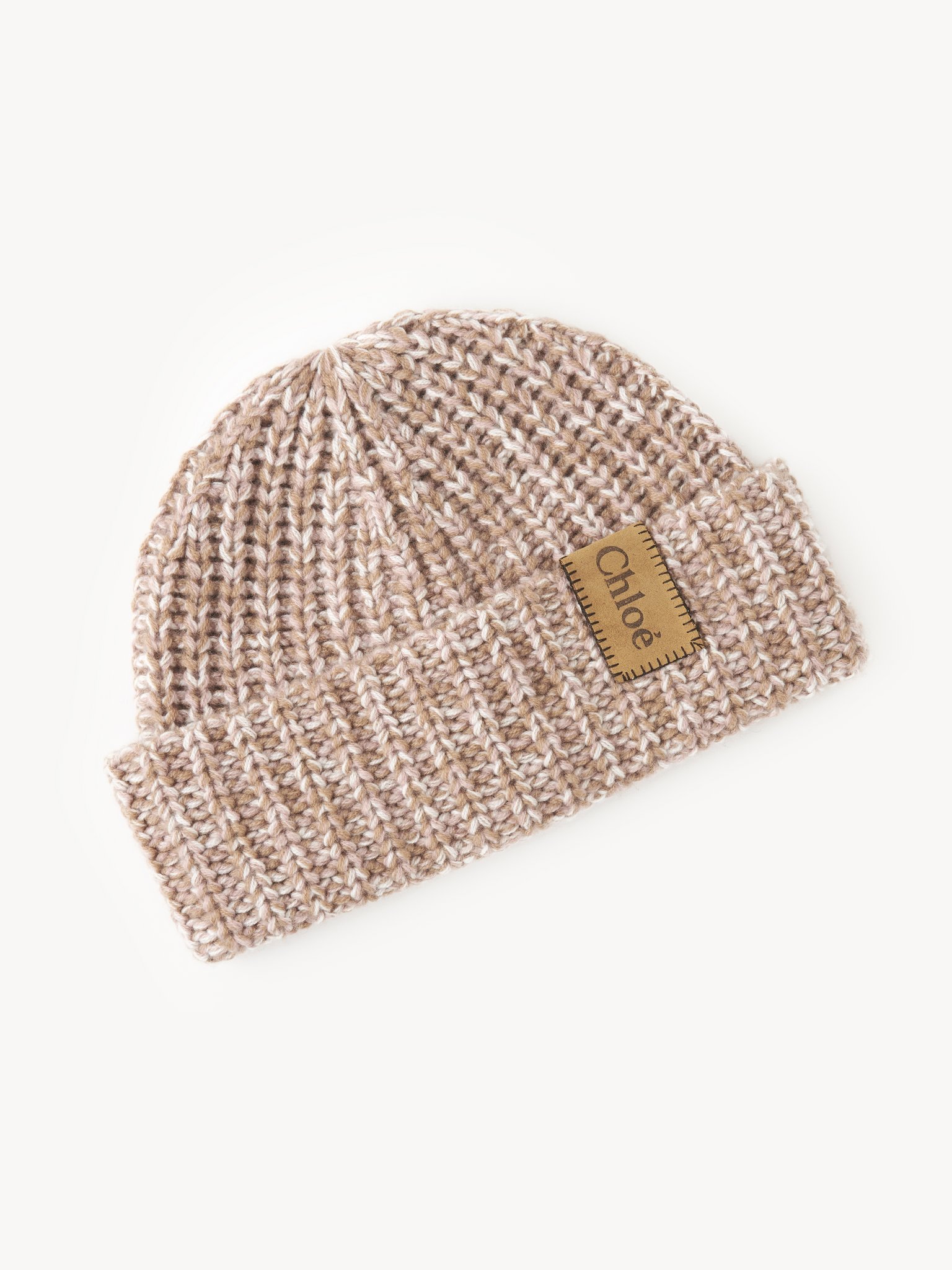 Chunky knit beanie in cashmere Recycled cashmere & wool knit
Beige & Pink