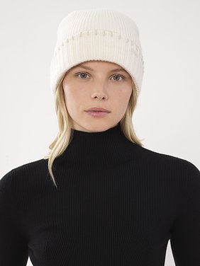 Ribbed knit beanie Ribbed knit
Eden White Front view of the product being worn