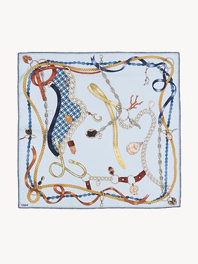 Square scarf in silk Chloé signature print on organic silk
Silky Blue