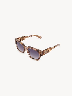 Gayia sunglasses Spotted Brown/Rose Havana recycled acetate & bio-based nylon
Gradient blue lenses