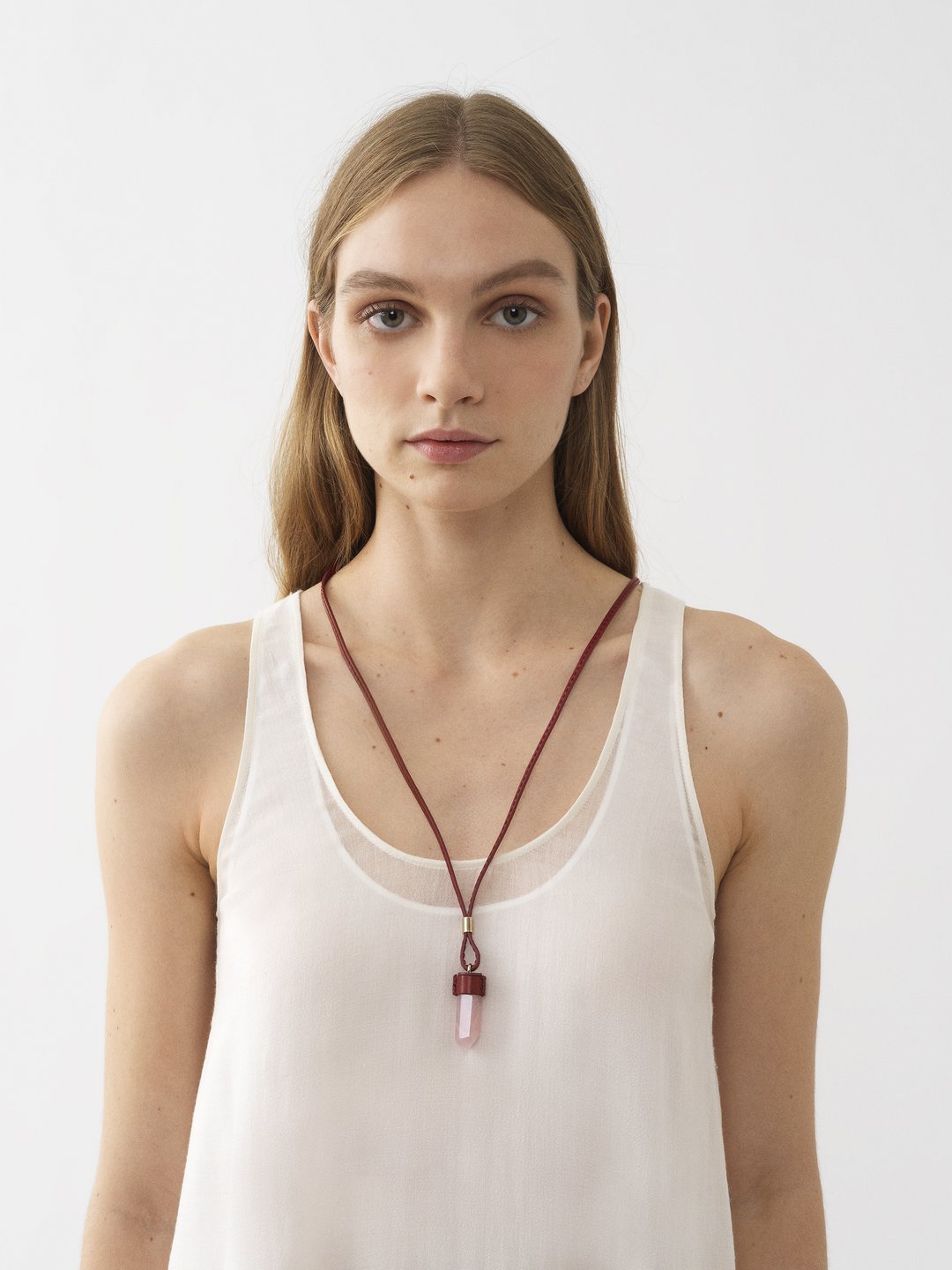 chloe mini necklace