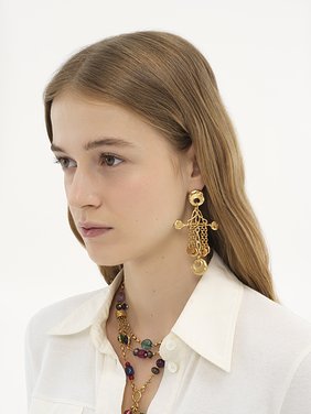 The Chloé Eclectic earrings Brass
Vintage Gold Back view of the product