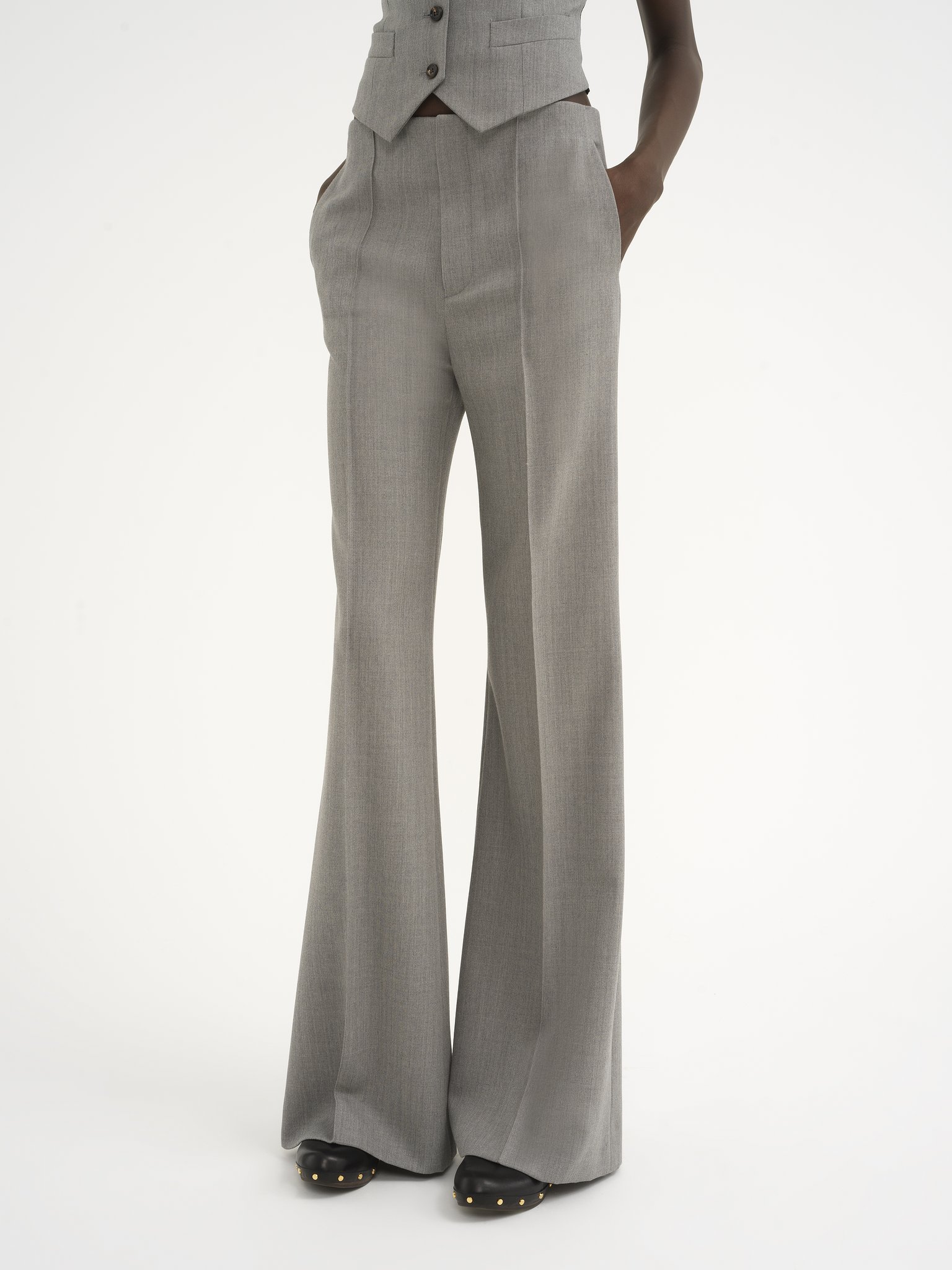 Flare pants in wool grain de poudre Chiné wool grain de poudre
Swan Grey Product detail