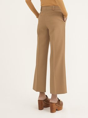 Cropped tailored trousers in wool grain de poudre Lower-impact wool grain de poudre
Coconut Brown Top view of the product