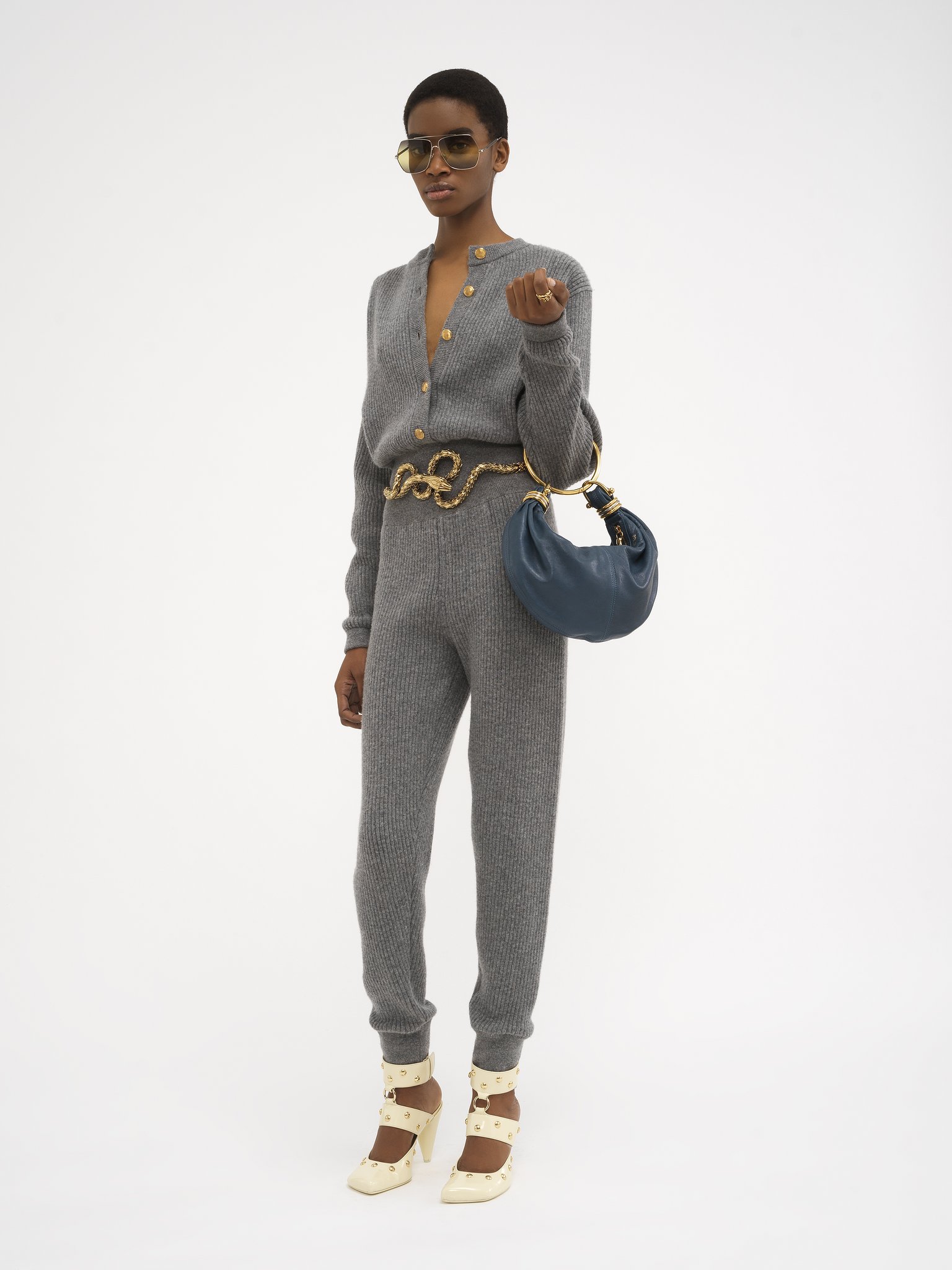 Jumpsuit in wool & cashmere Wool & cashmere knit
Divine Grey Back view of the product