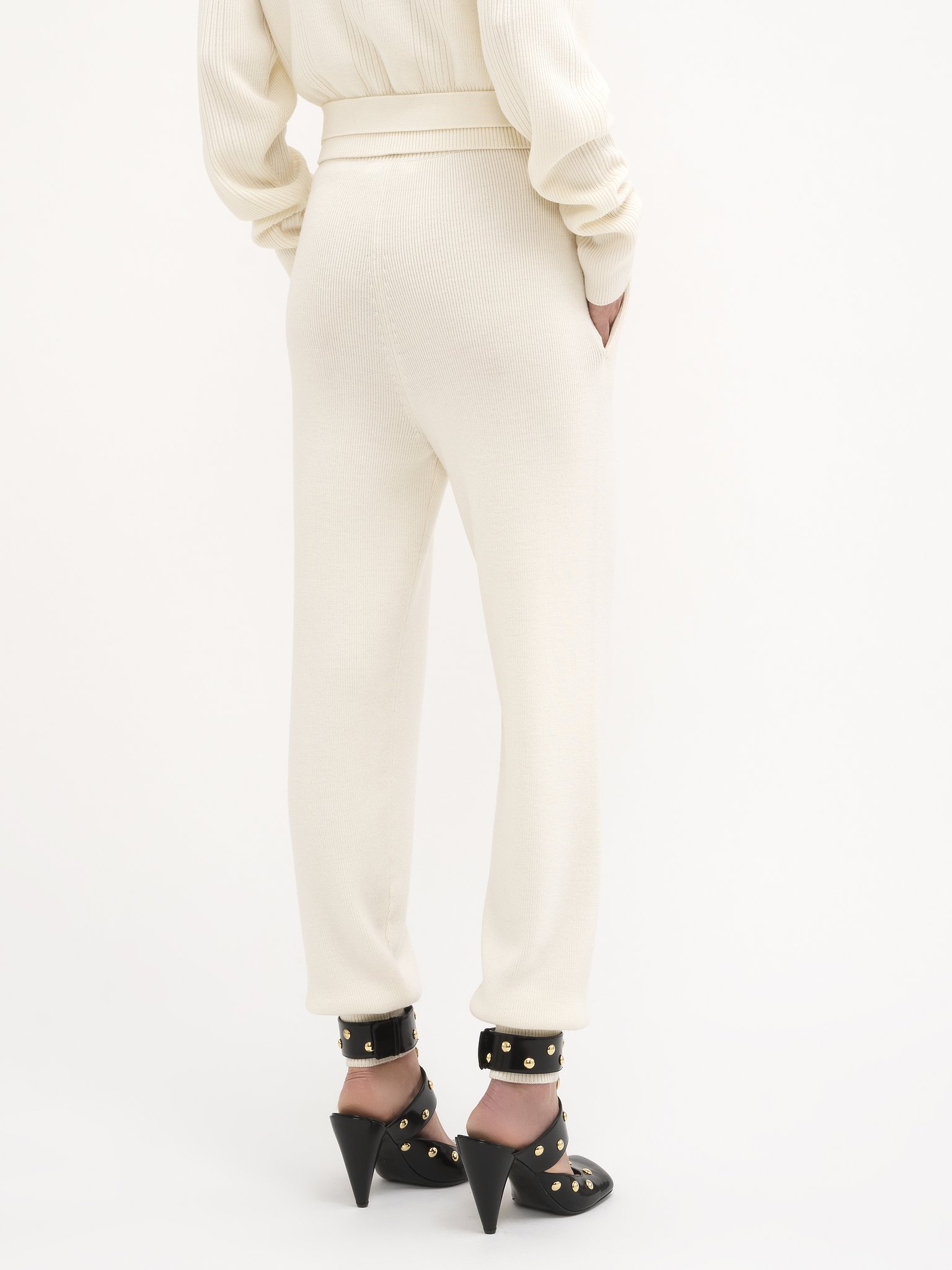 Jogging trousers in wool knit Lower-impact multistitch wool knit
Iconic Milk Top view of the product