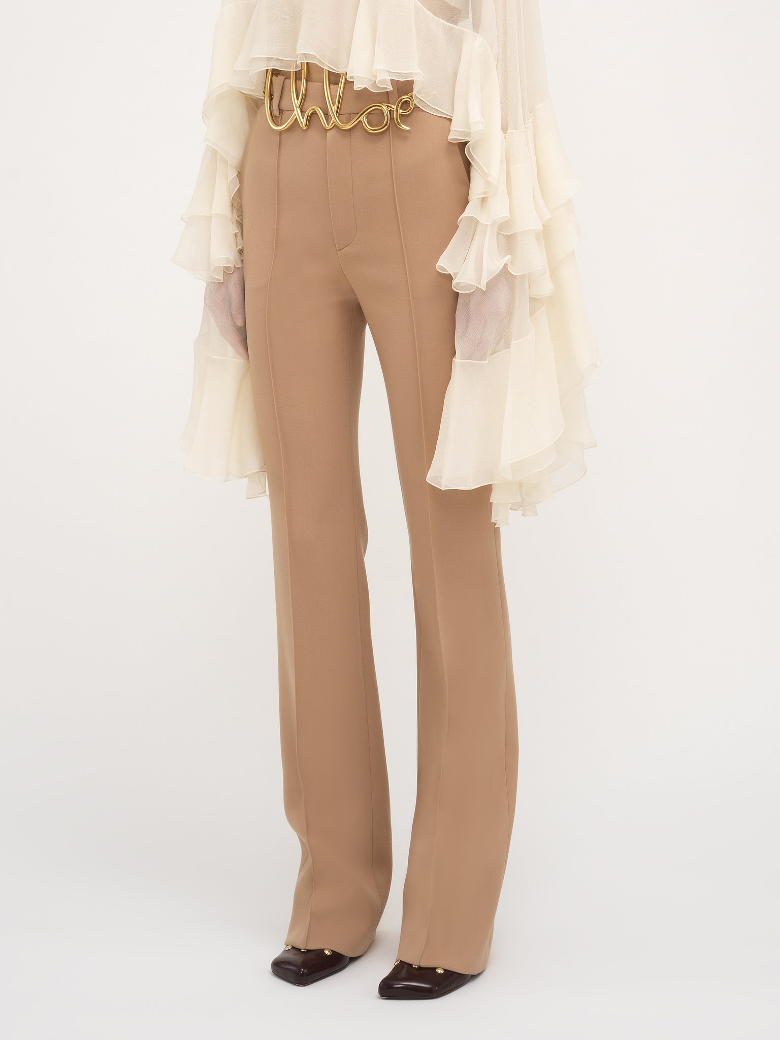 High-waisted straight pants in wool grain de poudre Wool grain de poudre
Sand Brown Product detail