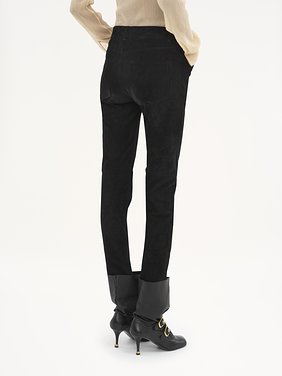 Skinny trousers in stretch suede Stretch suede
Black Top view of the product