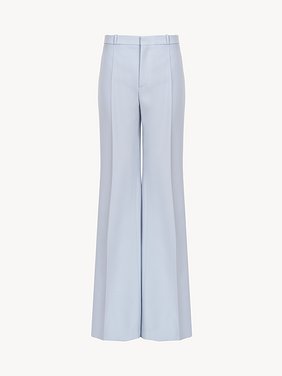 Flared tailored trousers in wool crêpe Lower-impact wool crêpe
Ash Blue