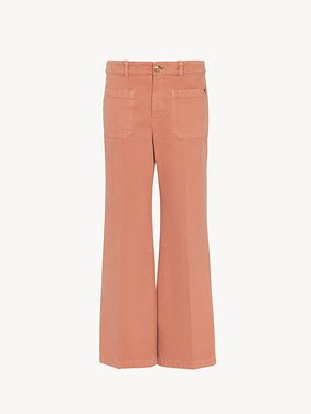 Cropped bootcut trousers in cotton velvet Garment-dyed organic cotton canvas
Shell Coral