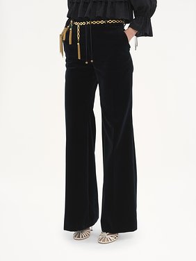 Flared tailored pants in velvet Soft cotton velvet
Evening Blue Product detail